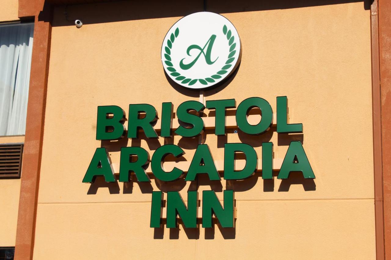 Bristol Arcadia Inn Екстериор снимка